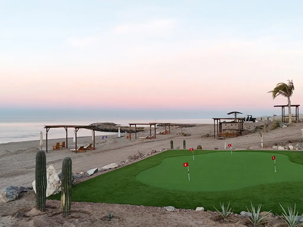 beachclub_golf_1_photo